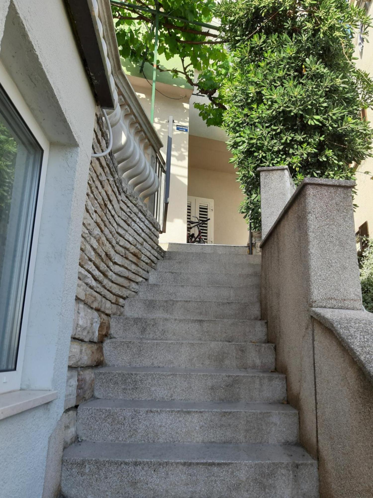 שיבניק Moonshine Apartment With Magnificent View מראה חיצוני תמונה